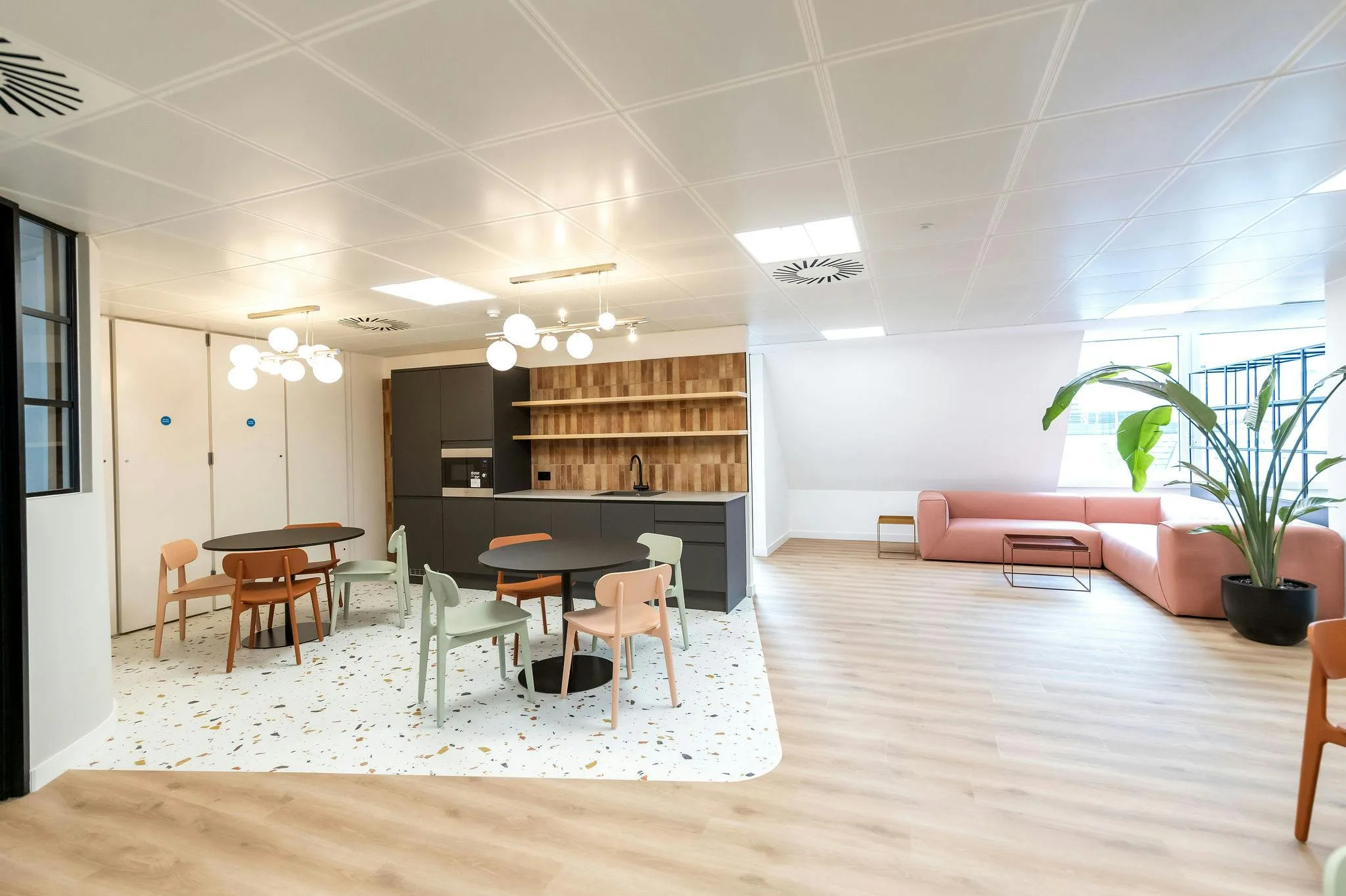 Space 3